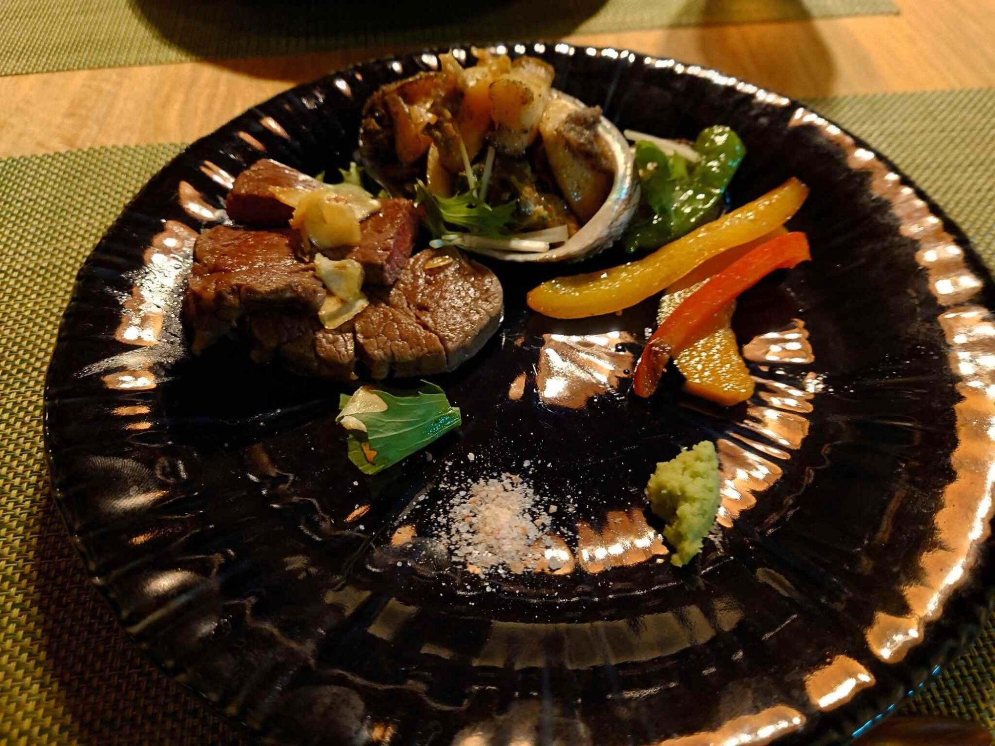 優勝館黒毛和牛鮑典範焼きランチペア食事券