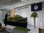 霊名簿を安置する市長