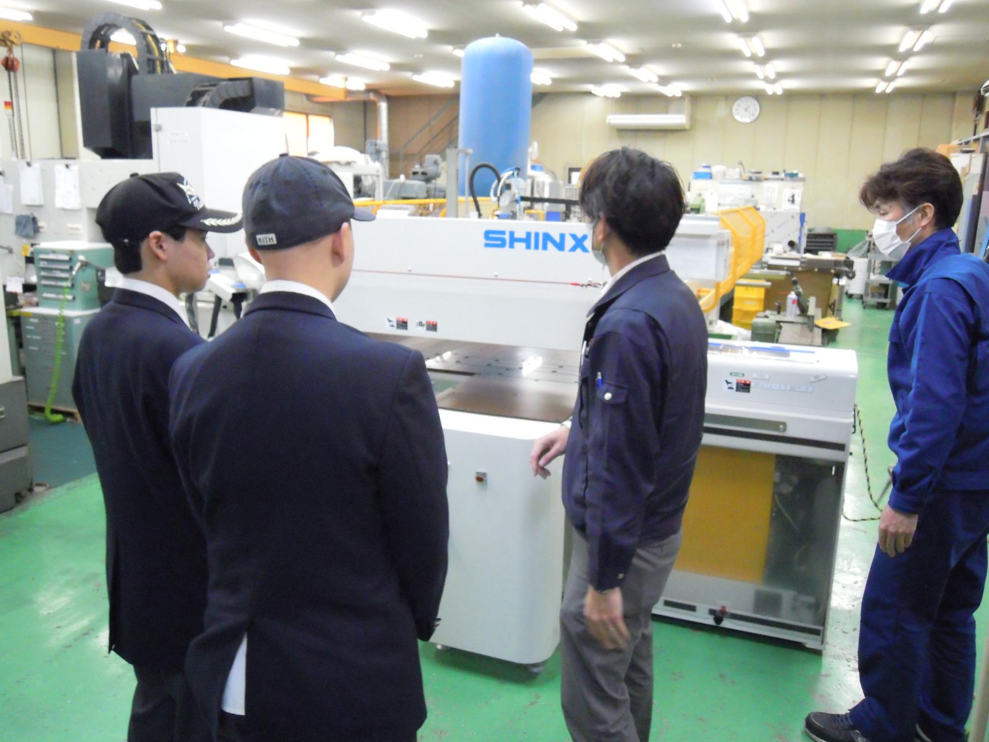 職場見学（藤中産業）