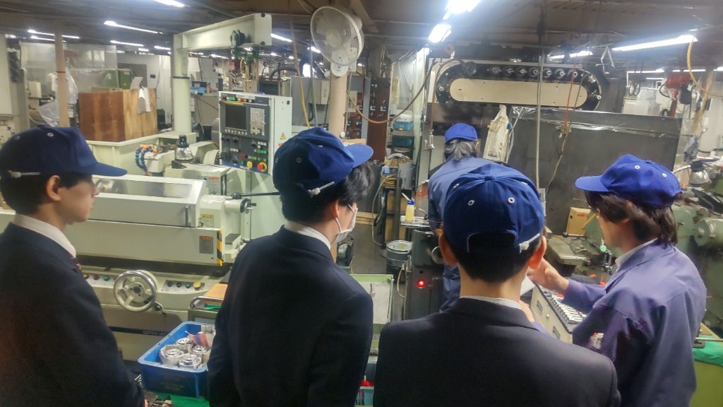 職場見学（仲精機）
