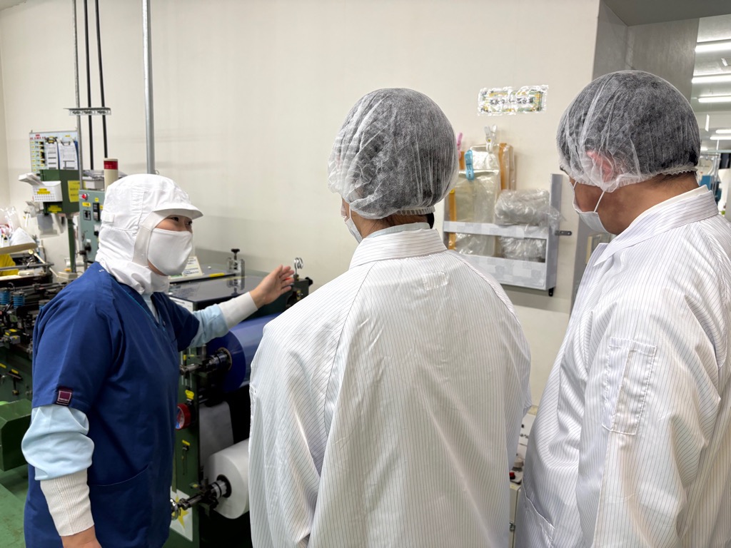 職場見学（上田製袋）