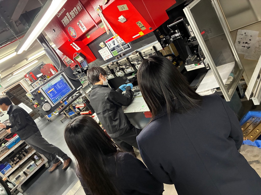 職場見学（ウシオ）