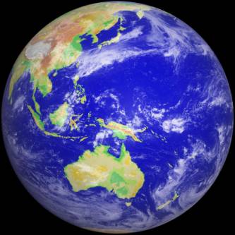 黒い背景の立体的な青い地球の写真