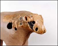 牛の形をした埴輪の写真