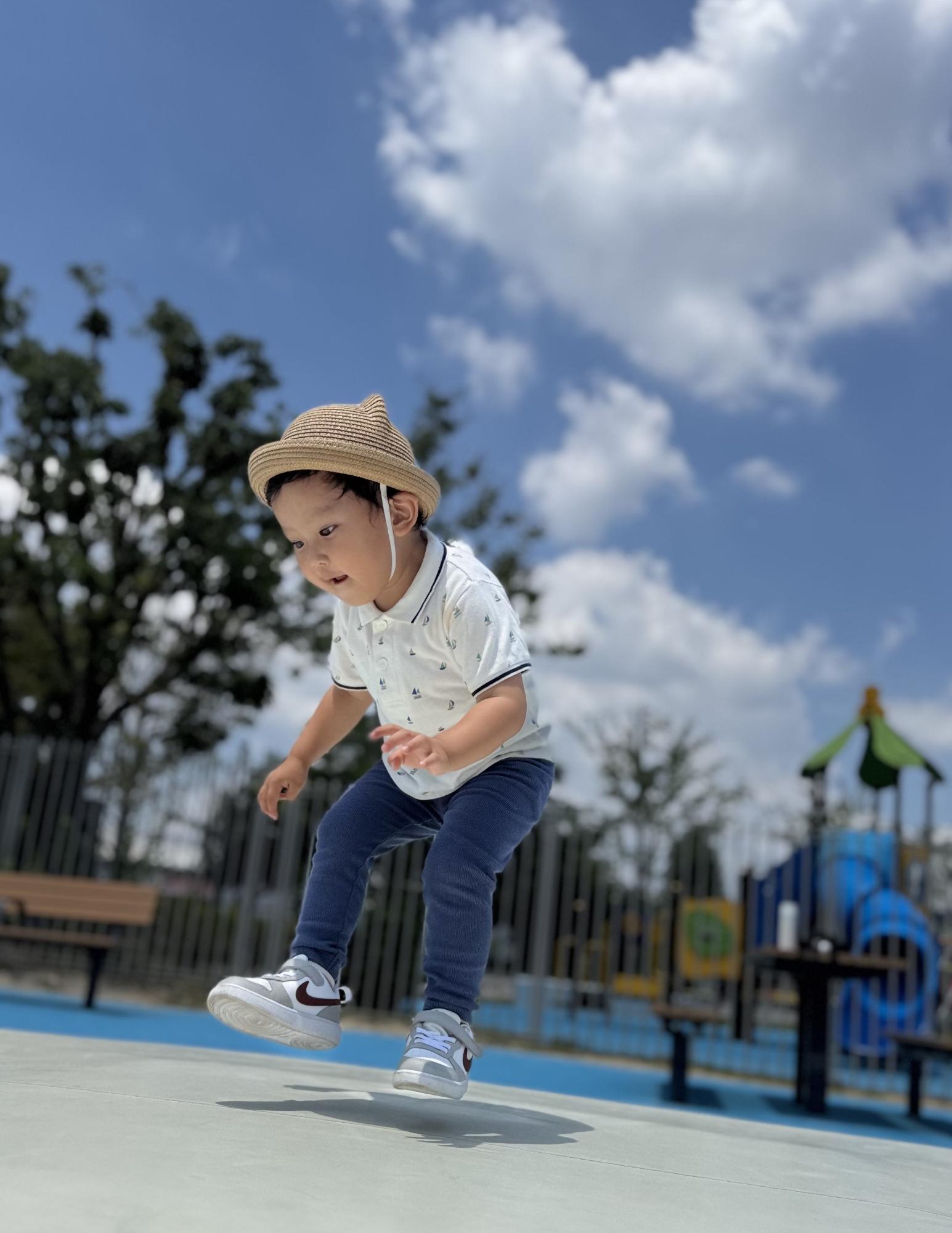 もりスマイルフォトコンテスト2025候補写真のタイトルはじゃんぷ得意なの